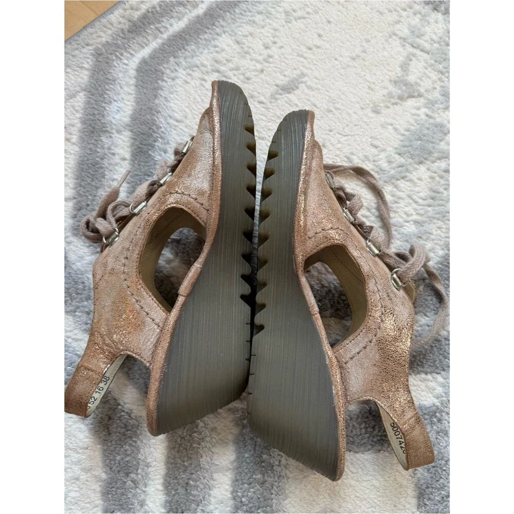 Fly London YLFA Luna Metallic Rose Gold Leather Lace Up Wedge Sandals 38